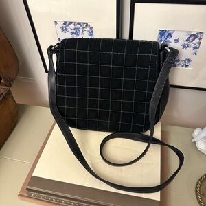 🌸 4/$20 LIZ CLAIBORNE black Quilted Suede Purse Medium $94 RETAIL